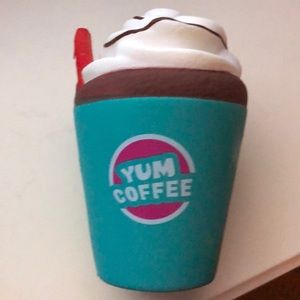 Meet your Posher, Lorraine